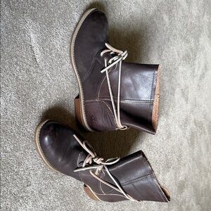 Women’s Brown Leather Timberland Boots Earrhkeepers